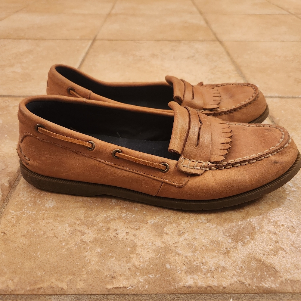 🛶 Sperry Top-Siders